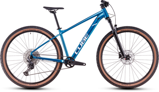 BICICLETA CUBE ATTENTION PRO METALLICTEAL  2025
