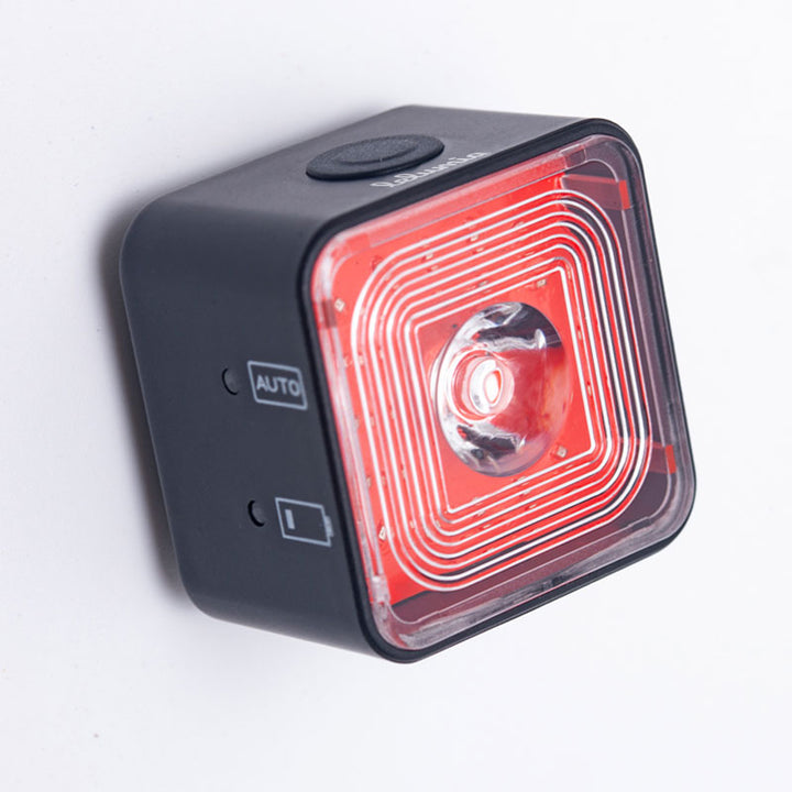 Lampara LELUMIA Square Eye 100 Lumenes